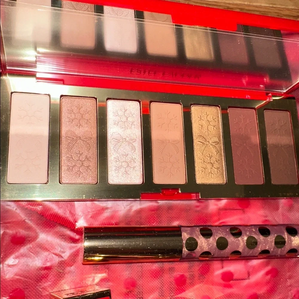 Estée Lauder 5 pc brand new full size makeup set